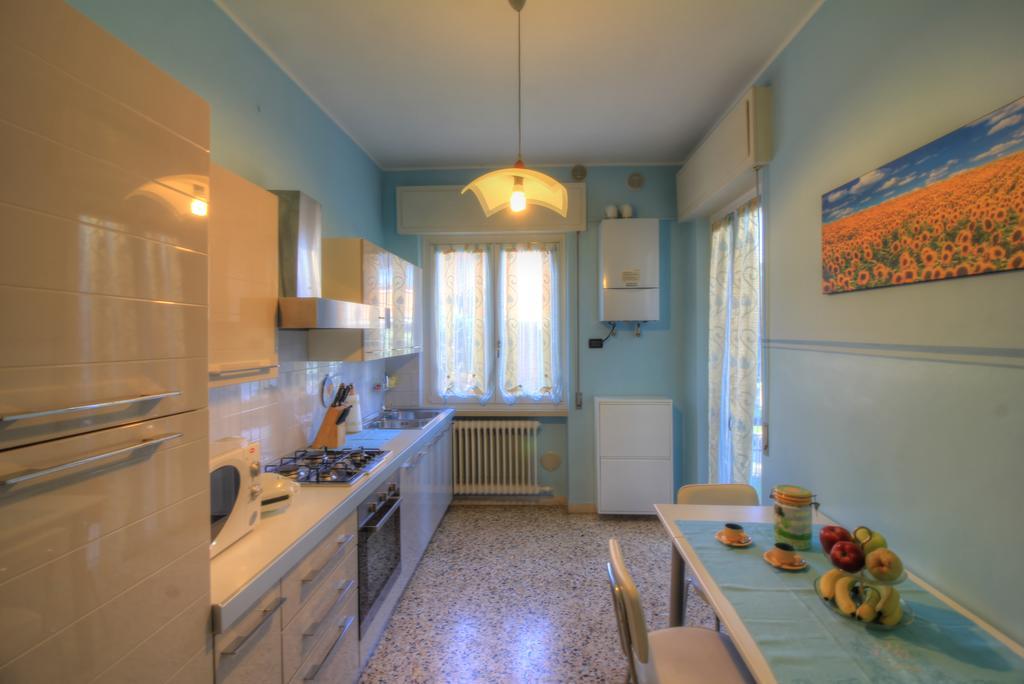 La Forgia Apartment Peschiera del Garda Luaran gambar