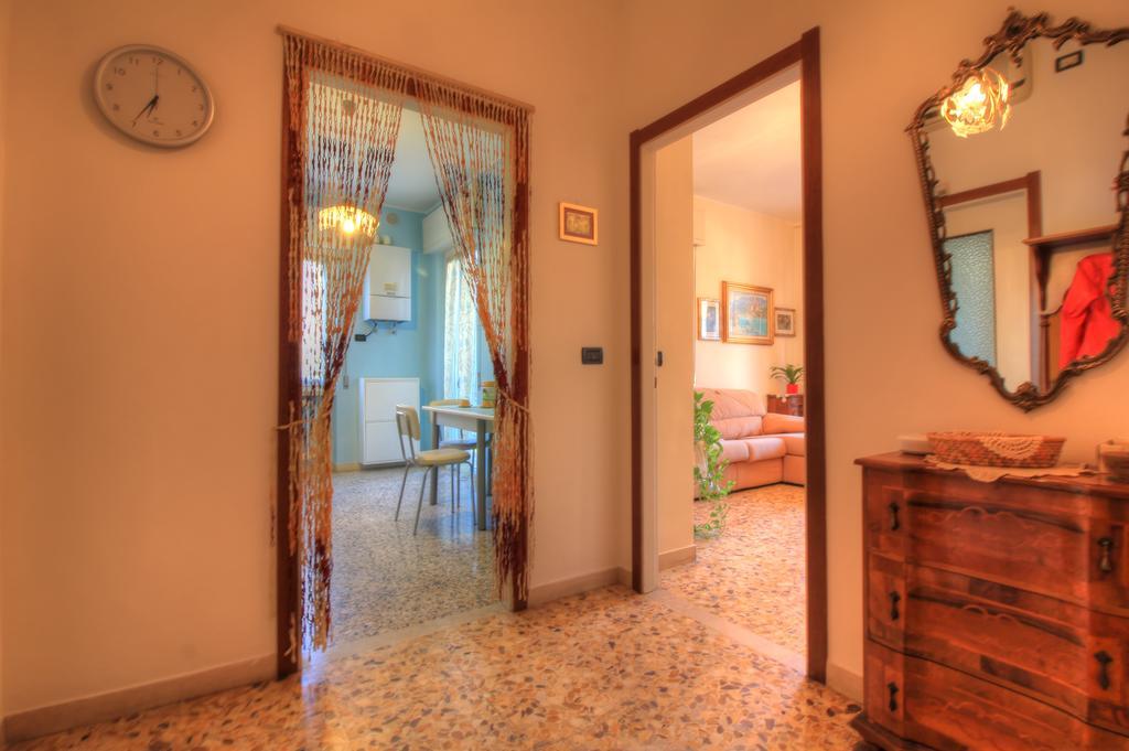 La Forgia Apartment Peschiera del Garda Luaran gambar