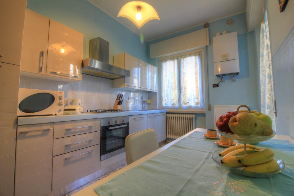 La Forgia Apartment Peschiera del Garda Luaran gambar