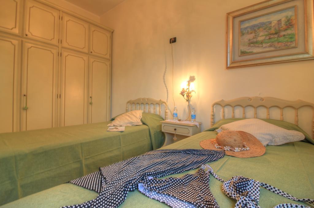 La Forgia Apartment Peschiera del Garda Luaran gambar